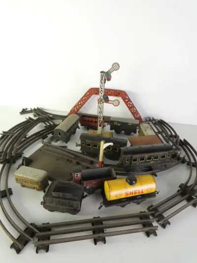 Vintage blikken modeltreinen Hornby, JEP & Märklin – kavel bij De Kringwinkel, Heverlee