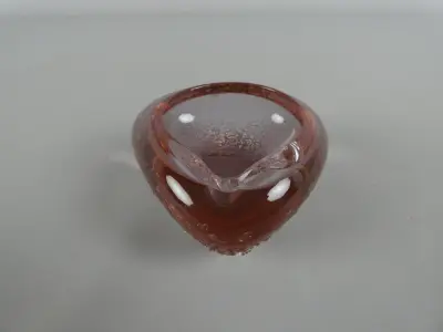 Roze asbak – kavel bij De Kringwinkel, Diest