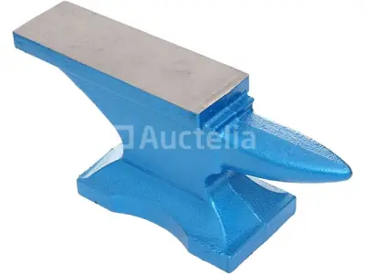 Gietijzeren aambeeld 11 kg KRAFT&DELE – kavel bij Auctelia, Aye