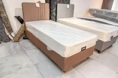 HC Home Handel GmbH – veiling bij Aurena, Wien