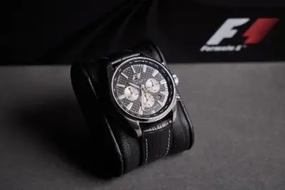 Jacques Lemans Geneve F 5000 – Formula 1 Limited Edition, Automatik-Chronograph in 18 Karat Weißgold – veiling bij Aurena, Niklasdorf