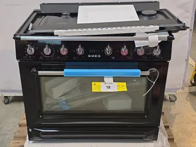 Fornuis Smeg TR90GMBL – kavel bij Auctim, Aartselaar