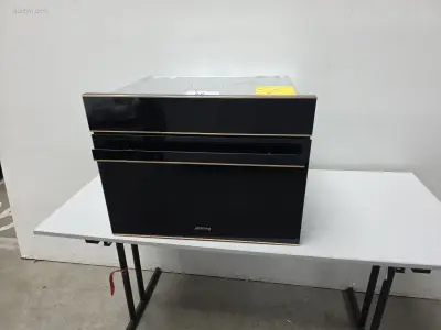 Combi microgolfoven Smeg SF4604MCNR – kavel bij Auctim, Aartselaar