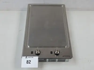 kookplaat Smeg PGF30T-1 – kavel bij Auctim, Aartselaar