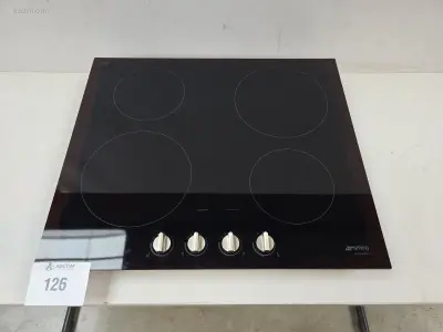 Kookplaat Smeg SI264DM – kavel bij Auctim, Aartselaar