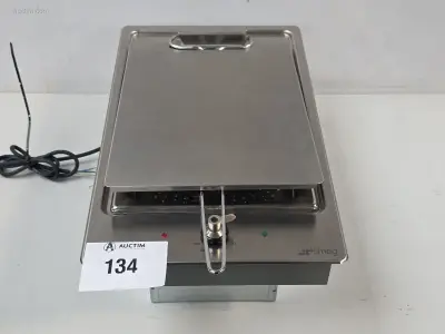 Friteuse Smeg PGF30F – kavel bij Auctim, Aartselaar