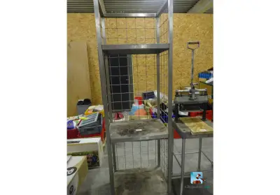 Plank op wielen – kavel bij Clicpublic, Fernelmont