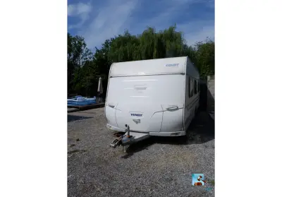 Caravan – kavel bij Clicpublic, Wanfercée
