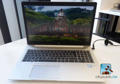 Laptopcomputer – kavel bij Clicpublic, Charleroi