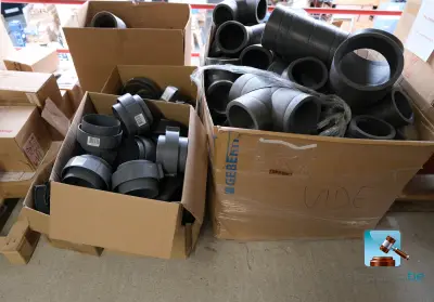 Set isolatiemateriaal en bevestigingsmiddelen – kavel bij Clicpublic, Charleroi