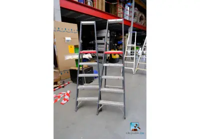 Set trapladders – kavel bij Clicpublic, Charleroi