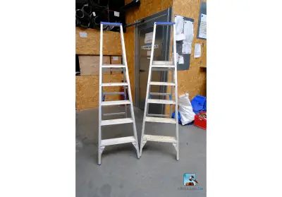 Set trapladders – kavel bij Clicpublic, Charleroi
