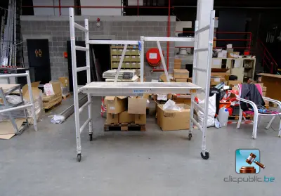 Rolsteiger – kavel bij Clicpublic, Charleroi