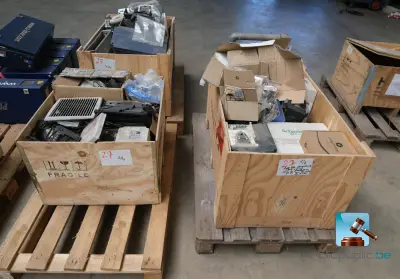 Set elektrische onderdelen – kavel bij Clicpublic, Verviers