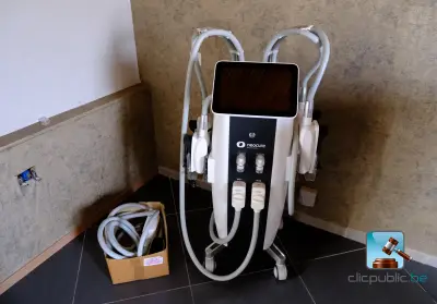 Cryolipolyse machine – kavel bij Clicpublic, Châtelet