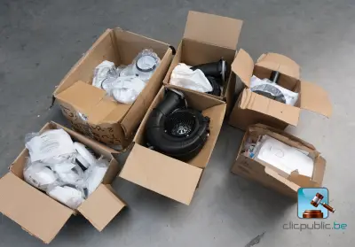 Set verwarmings-, ventilatie- en airconditioningapparatuur – kavel bij Clicpublic, Charleroi