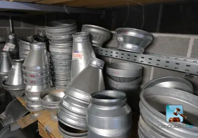 Set buisverloopstukken – kavel bij Clicpublic, Charleroi