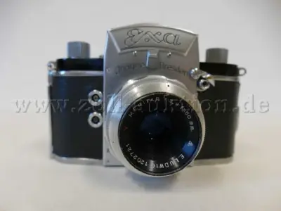 1 analoge camera van het merk EXA, Ihagee Dresden, met belichtingsmeter, tweedehands – kavel bij Zoll-Auktion, Dresden