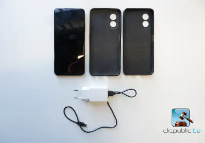 Mobiele telefoon – kavel bij Clicpublic, Charleroi