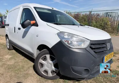Dacia dokker – kavel bij Clicpublic, Windhof