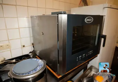 Professionele Oven – kavel bij Clicpublic, Bruxelles