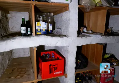 Batch drankjes en dienbladen – kavel bij Clicpublic, Verviers