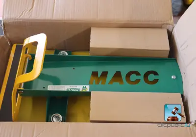 MACC Criquet - Stalen hendel – kavel bij Clicpublic, Robelmont