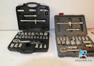 Set gereedschapskisten – kavel bij Clicpublic, Nivelles