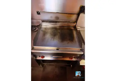 Professionele gasplancha – kavel bij Clicpublic, Mons