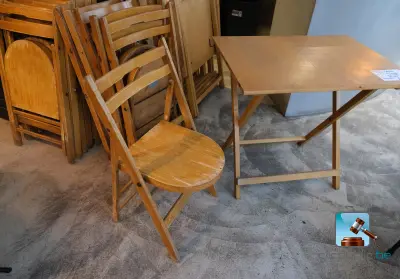 Set van terrasmeubilair – kavel bij Clicpublic, Liège