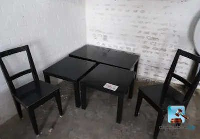 Meubelset – kavel bij Clicpublic, Ans