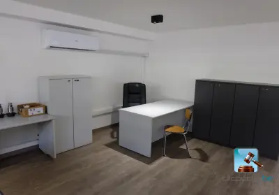 Kantoormeubelset – kavel bij Clicpublic, Verviers