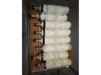 8 Atemluftflaschen Tauchflaschen 7 Liter 200 Bar Feuerwehr – kavel bij Zoll-Auktion, Lehrte
