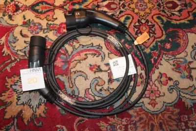 Laadkabel type 1 naar type 2, 16A 250V, lengte 4 meter, zwart – kavel bij HNVI, Loon op Zand