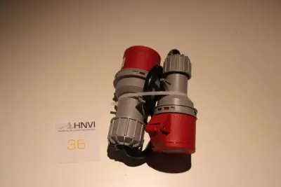 Verloopkabel CEE rood, stekker naar contrastekker LXCEE 16A 380-415V – kavel bij HNVI, Loon op Zand