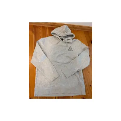 HUF Hoodie Gr. XL – kavel bij Luedtke Versteigerungen, Werneuchen