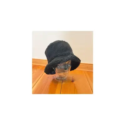Maharishi Fleece High Bucket Hat Gr. M – kavel bij Luedtke Versteigerungen, Werneuchen