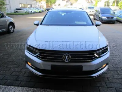 1 Volkswagen Passat Variant (3C), Ersatzteilträger – kavel bij Zoll-Auktion, Oldenburg
