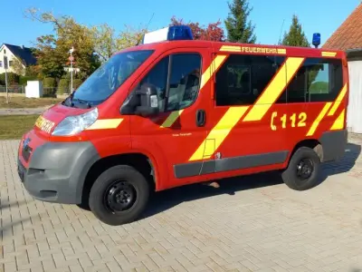 1 Peugeot Boxer 2.2 16V HDi MZF Feuerwehr – kavel bij Zoll-Auktion, Ursensollen