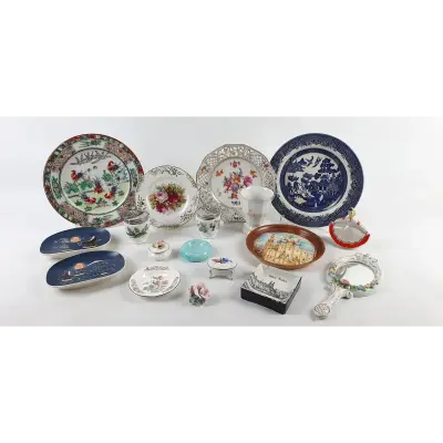 Posten Porzellan - Nippes – kavel bij Luedtke Versteigerungen, Berlin