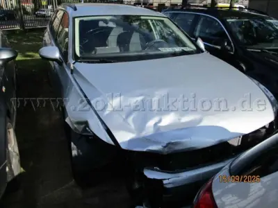1 Volkswagen Passat Variant (3C) Unfallfahrzeug – kavel bij Zoll-Auktion, Oldenburg