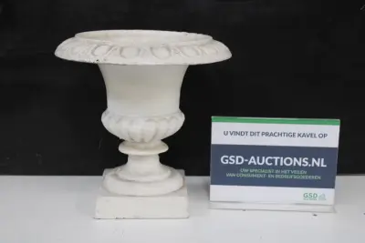 Gietijzeren Tuinvaas – kavel bij GSD Auctions, Zoeterwoude