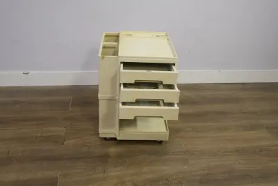 Boby Trolley - Joe Colombo, Bieffeplast Padova Italy – kavel bij GSD Auctions, Zoeterwoude