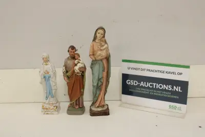Set religieuze beeldjes van Maria, Joseph met kind – kavel bij GSD Auctions, Zoeterwoude