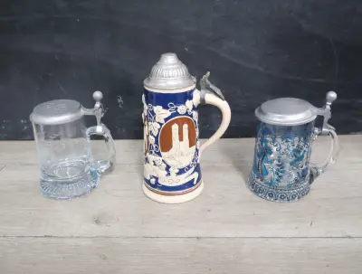 Set van 3 Duitse bierpullen met deksel' – kavel bij GSD Auctions, Zoeterwoude