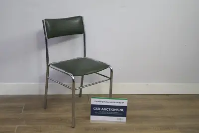 Vintage eetkamerstoel in Bauhaus-stijl – kavel bij GSD Auctions, Zoeterwoude