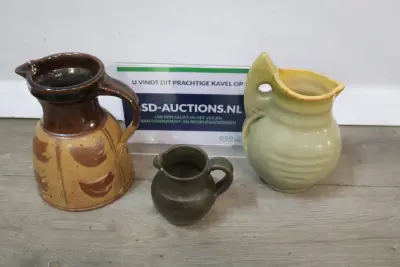 Set van drie keramische kannen – kavel bij GSD Auctions, Zoeterwoude