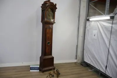 Antieke staande klok in houten kast - Comtoise Klok – kavel bij GSD Auctions, Zoeterwoude