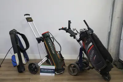 Elektrische golftrolley - Dunlop, Motocaddy - Met Clubs – kavel bij GSD Auctions, Zoeterwoude