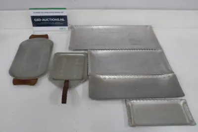 Set van 6 vintage serveerbladen – kavel bij GSD Auctions, Zoeterwoude
